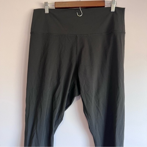 EUC EVERLANE Perform 24/7 Regular Length Black Nylon Blend Leggings Size XXL - Picture 4 of 10